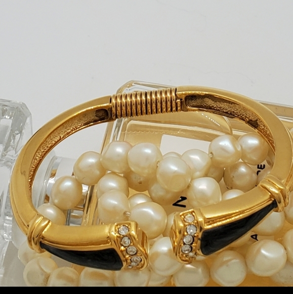 Vintage Kenneth Jay Lane Signed Bracelet - Picture 7 of 7